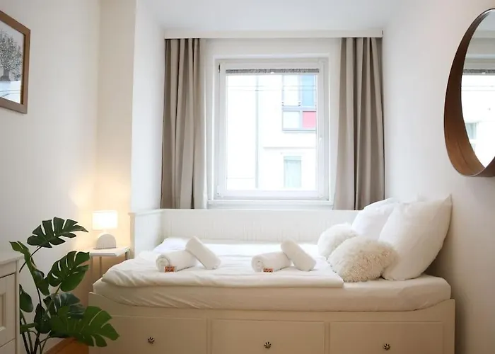 Charming, Modern & Spacious Apartman