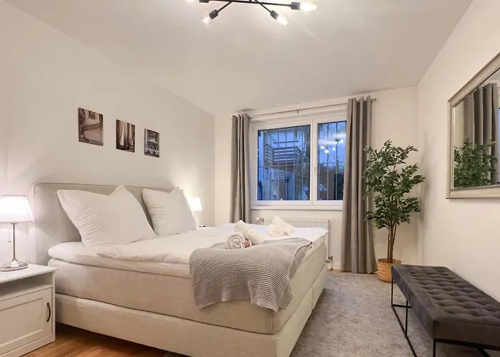 Charming, Modern & Spacious Apartman Bécs